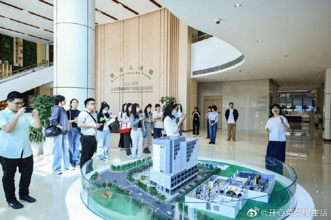 2022年深圳11个人力资源服务产业园区170家人力服务机构全年营收319